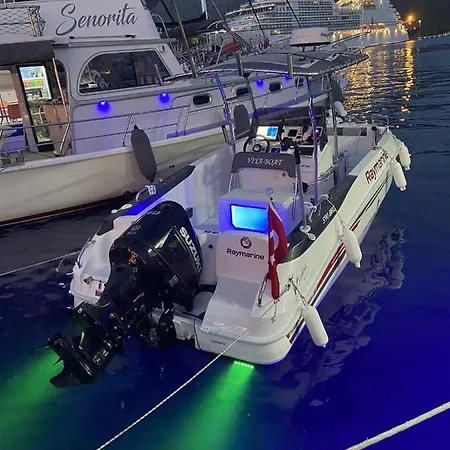 Botel Big Fishing - Turkey Fishing Charter *