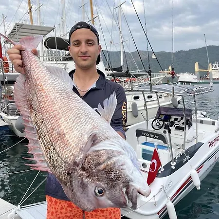 Big Fishing - Turkey Fishing Charter * 马尔马里斯